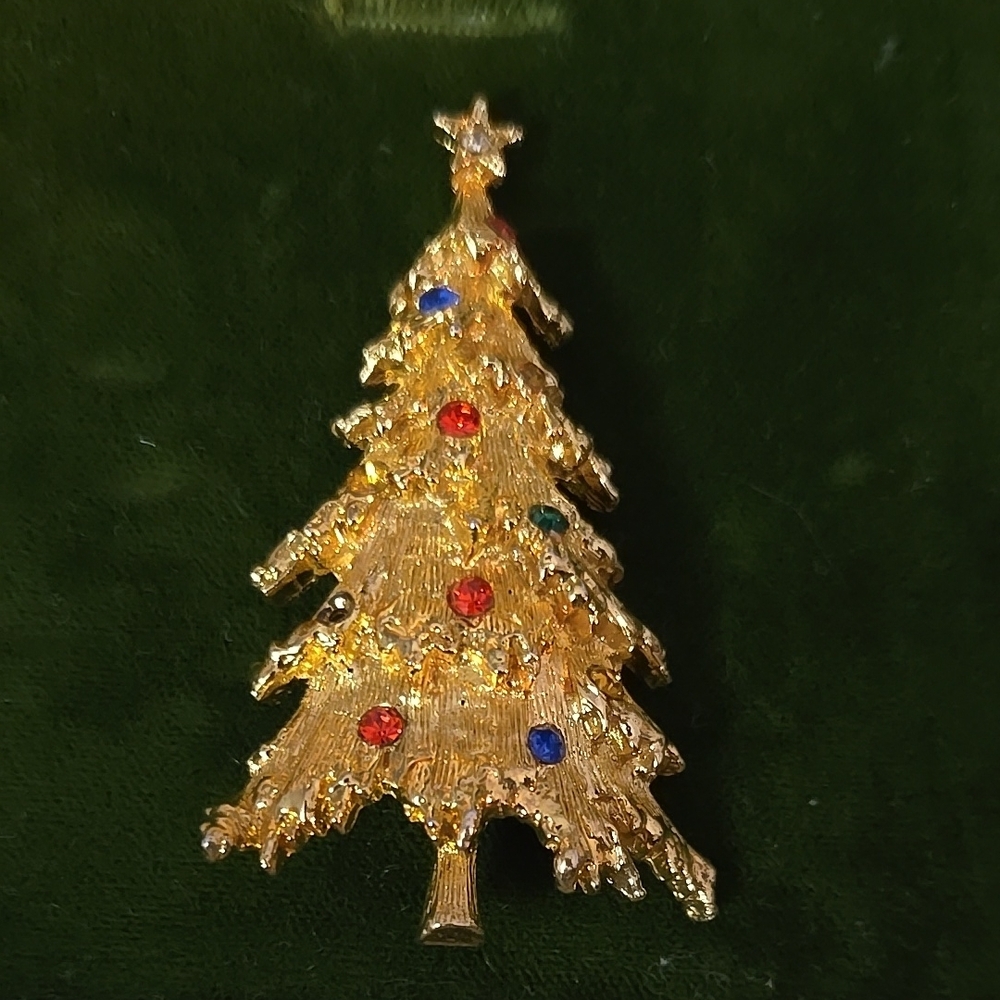 Gold Christmas Tree Brooch with Colorful Gems